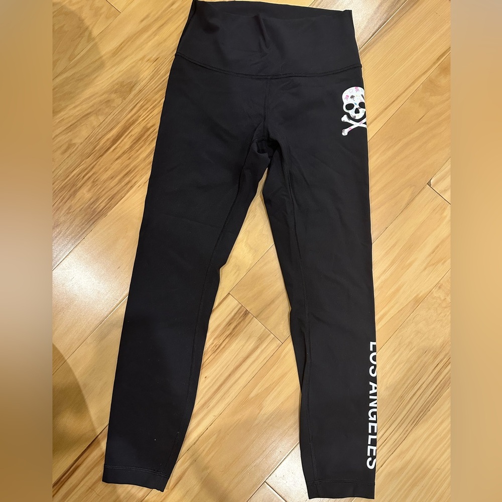 Lululemon 7/8 leggings with SoulCycle Los Angeles